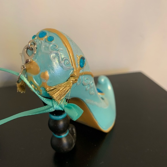Disney Parks Princess Jasmine Shoe Ornament - Picture 3 of 4